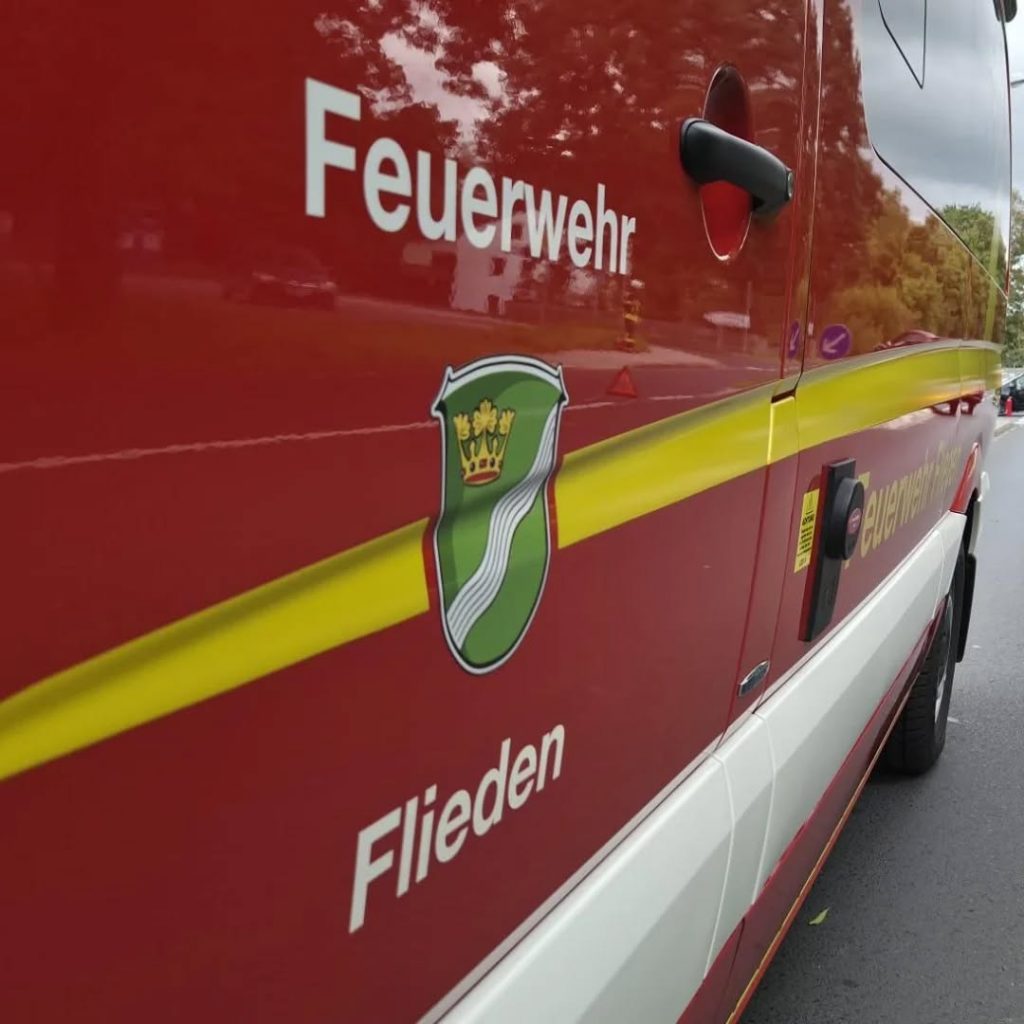 Instagram post from feuerwehrflieden. This post is in position 4.